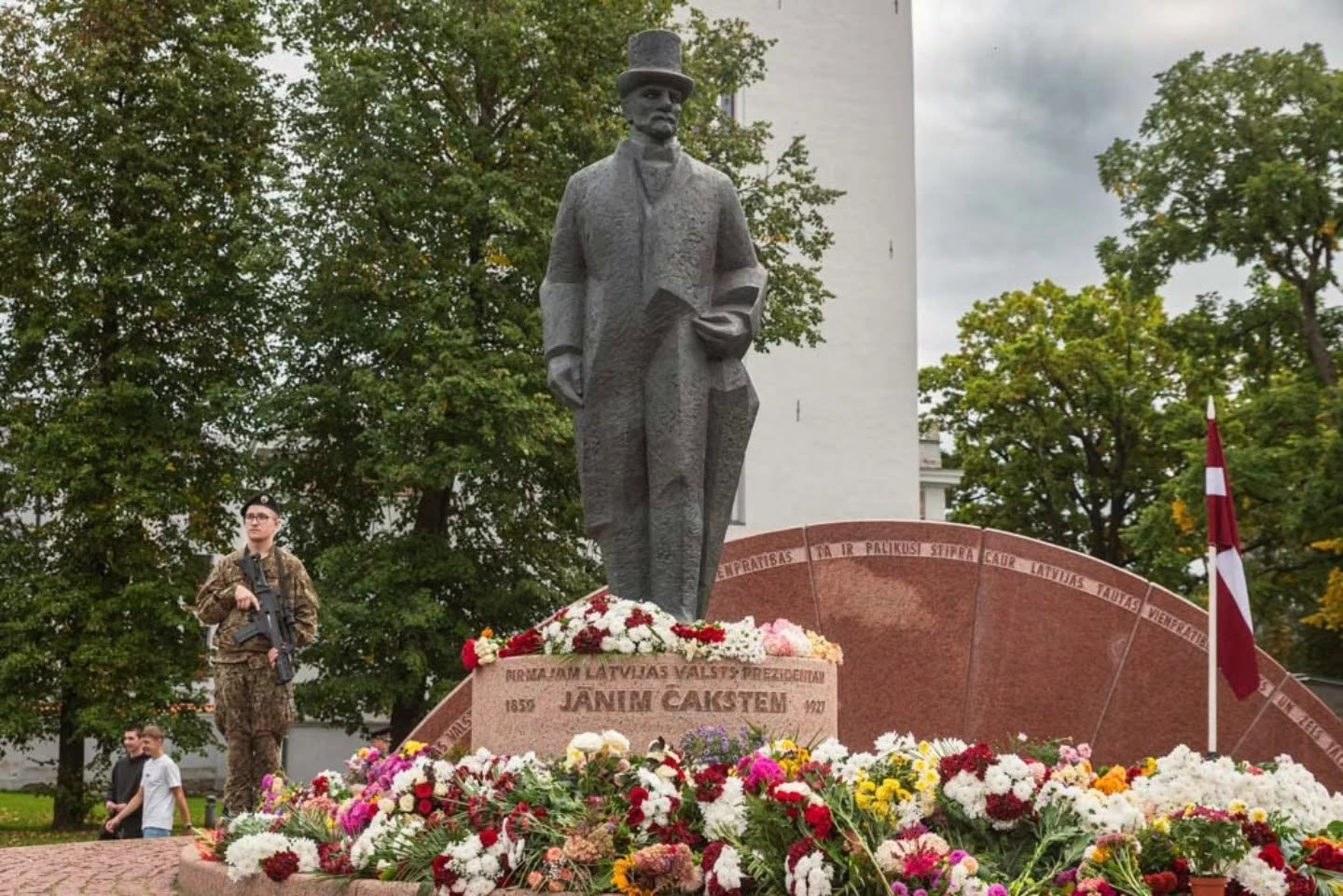 Latvijas pirmajam prezidentam Jānim Čakstem – 167
